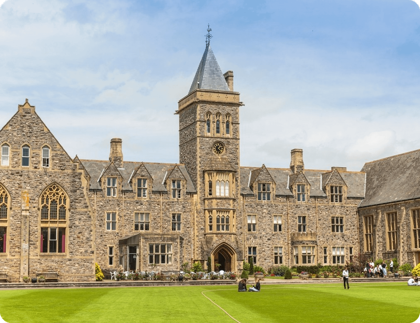 Frontal view of Taunton School